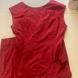 Tahari- Silk shift red dress